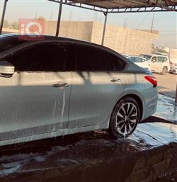 نيسان ألتيما